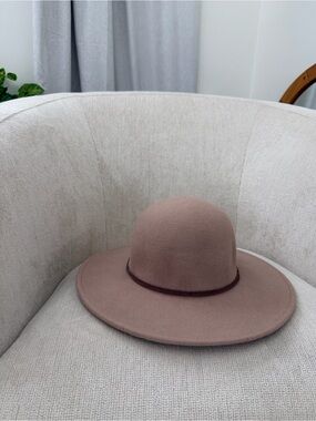 Hinge Classic Wide-Brim Wool Felt Hat — Tan